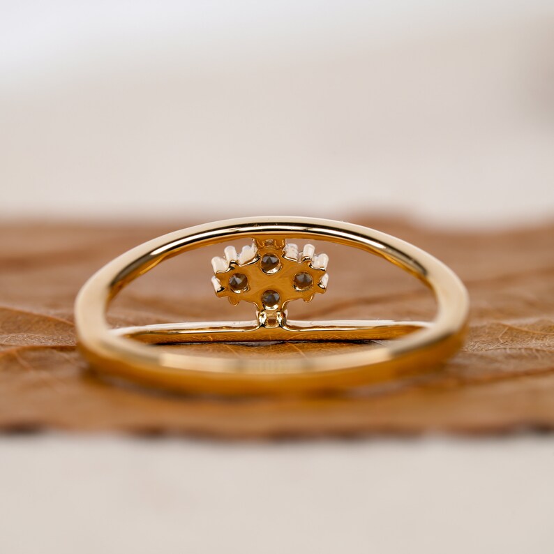 Round Lab Diamond Cluster Split Shank Engagement Ring