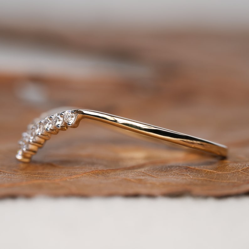 Lab Diamond Chevron Ring 14K Gold Curved Wedding Band