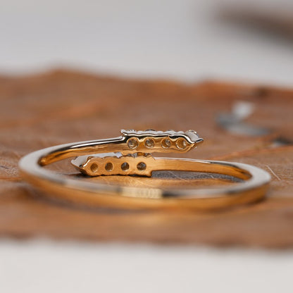 Lab Diamond Bypass Ring – 14K Gold Minimal Crossover Ring