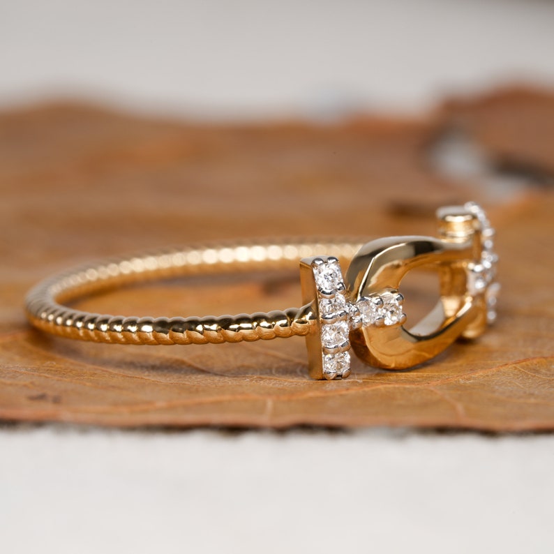 14K Gold Round Lab Diamond Buckle Ring
