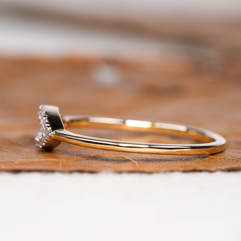14K Solid Gold Round Lab Grown Diamond Minimalist Engagement Ring
