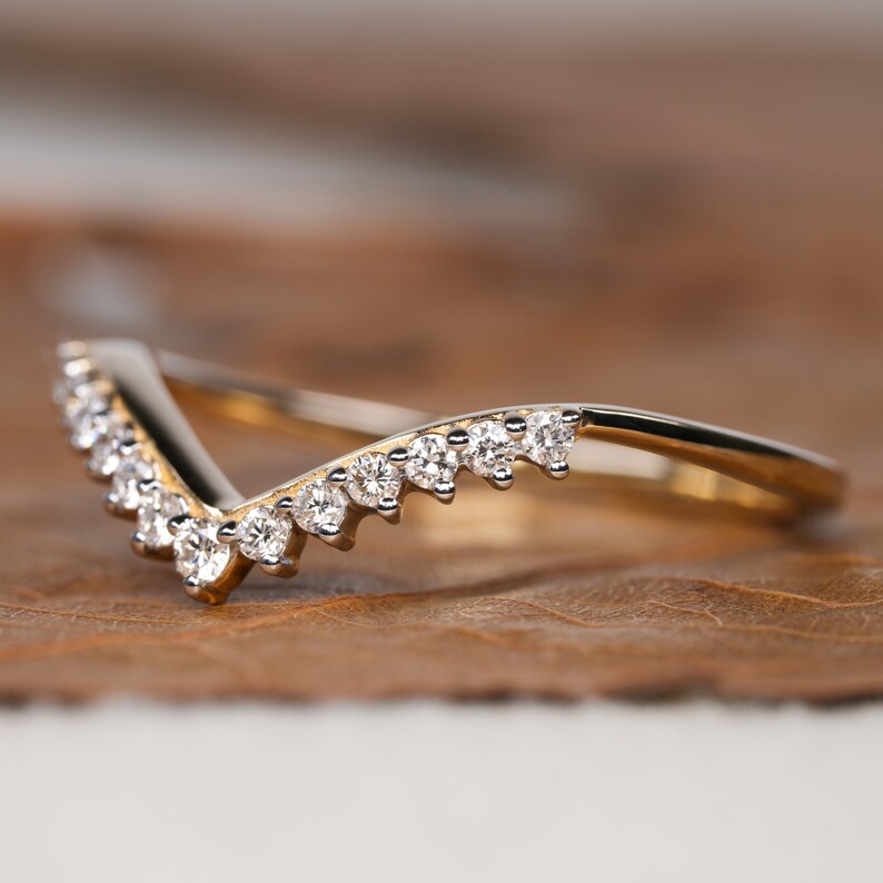 Lab Diamond Chevron Ring 14K Gold Curved Wedding Band