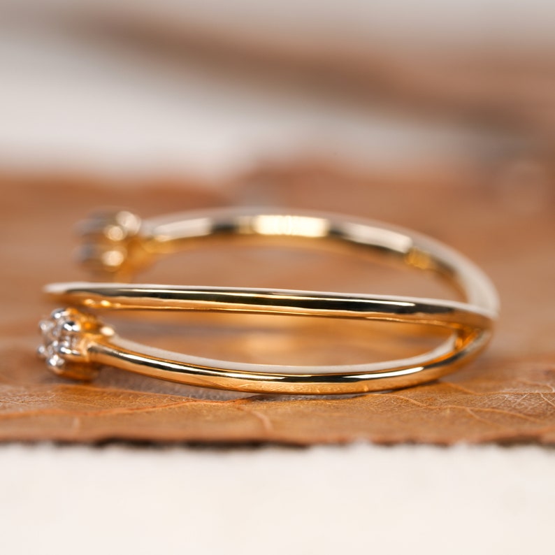 Criss Cross Lab Diamond Ring for Women, Minimalist Open Band Ring
