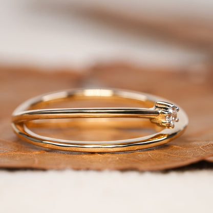 Criss Cross Lab Diamond Ring for Women, Minimalist Open Band Ring