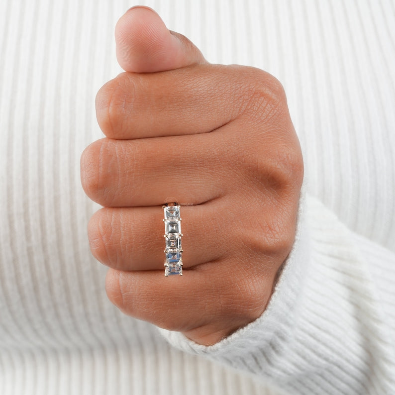 CarrÃ© Lab Diamond Five-Stone Ring, Solid Gold Stackable Band