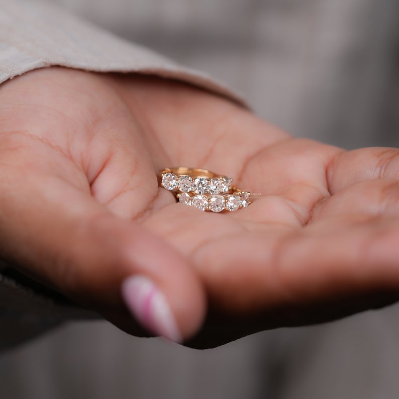 Round Lab Grown Diamond Earrings,18 K White Gold Hoop Earrings For Her,Delicate Diamond Huggies Earrings,Anniversary Gift For Wife,CVD