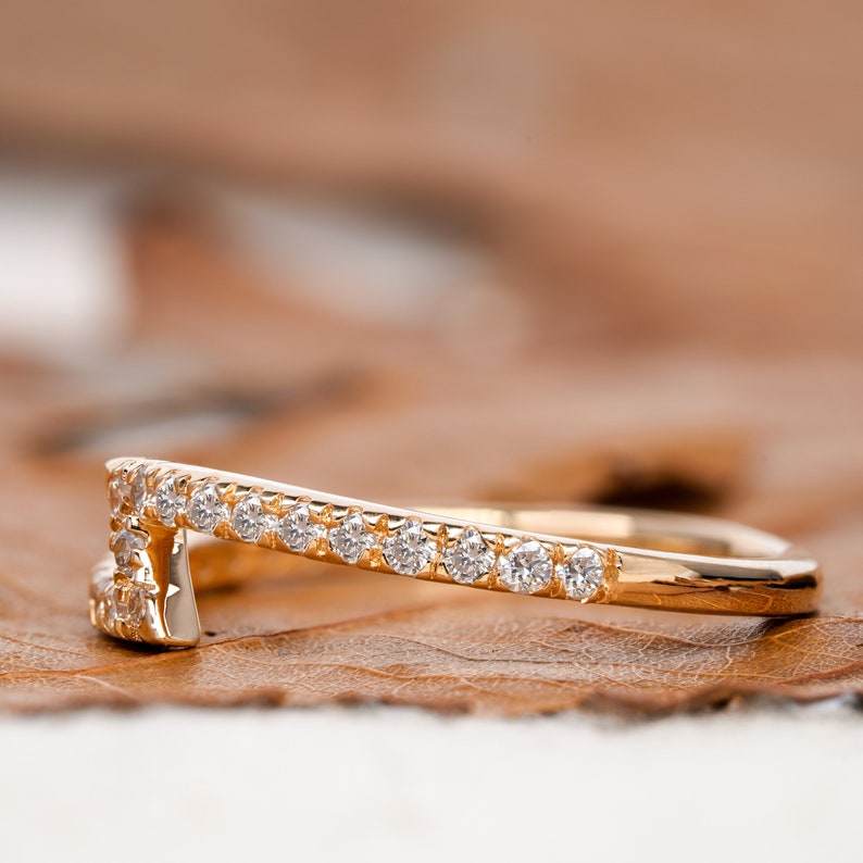 14K Gold Lab Diamond Zigzag Knuckle Ring