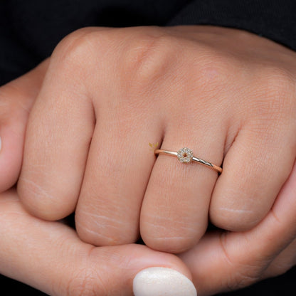 Lab Diamond Tiny Flower Ring, 14K Gold Dainty Minimalist Ring