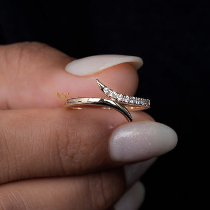 Lab Diamond Wave Bypass Ring – Minimal 14K Gold