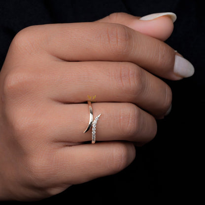 Lab Diamond Wave Bypass Ring – Minimal 14K Gold