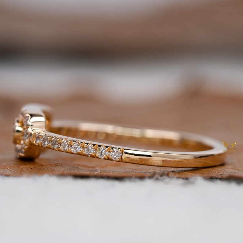 Lab Diamond Bezel Set Ring – Minimal 14K Gold Promise Ring