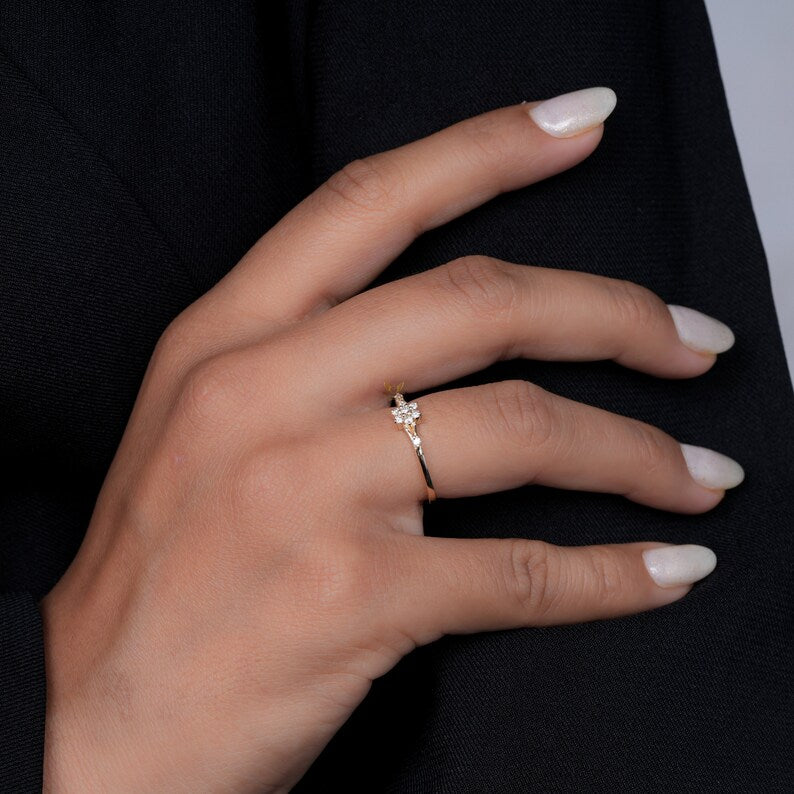 Lab Grown Diamond Flower Cluster Ring – Minimalist Stackable Daily Wear