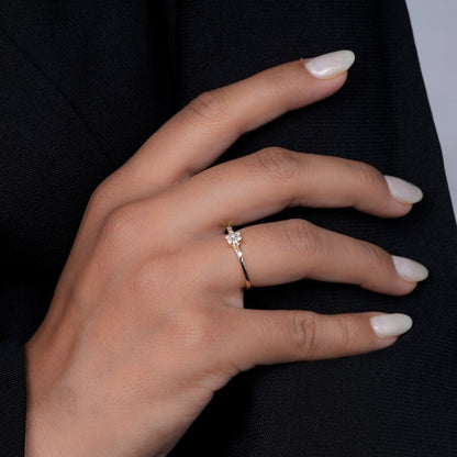 Lab Grown Diamond Flower Cluster Ring – Minimalist Stackable Daily Wear
