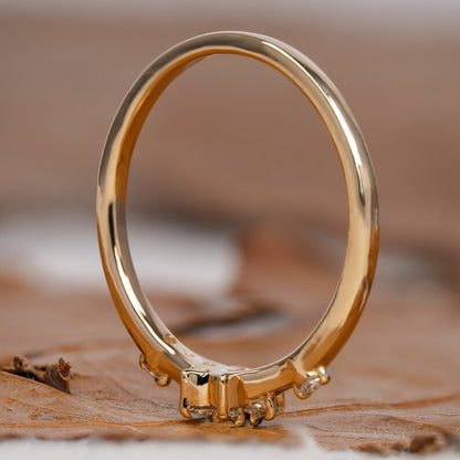 Lab Grown Diamond Flower Cluster Ring – Minimalist Stackable Daily Wear