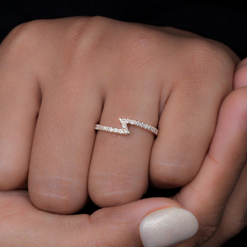 14K Gold Lab Diamond Zigzag Knuckle Ring