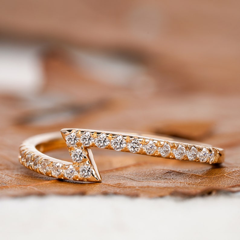 14K Gold Lab Diamond Zigzag Knuckle Ring