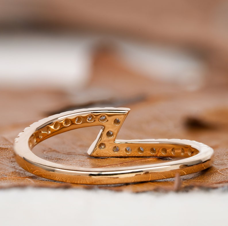 14K Gold Lab Diamond Zigzag Knuckle Ring