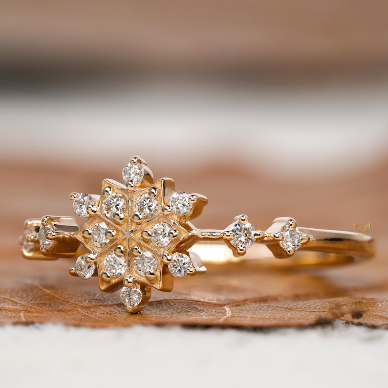 Lab Diamond Snowflake Ring 14K Gold, Minimal Cluster Ring