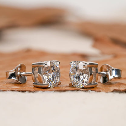 2.00 TCW Round Brilliant Lab Diamond Stud Earrings