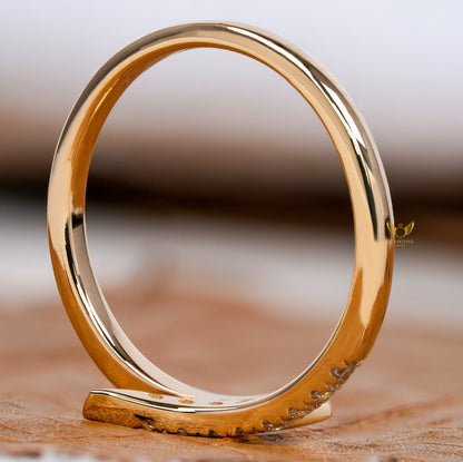 Lab Diamond Wave Bypass Ring – Minimal 14K Gold