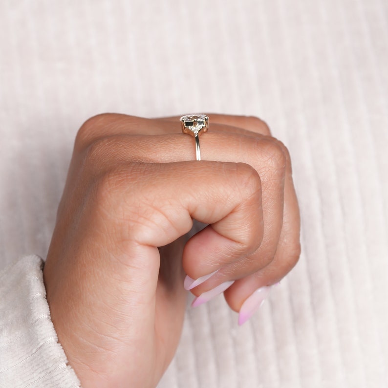 1CT Oval Cluster Lab Diamond Ring â€“ Wedding Ring for Her
