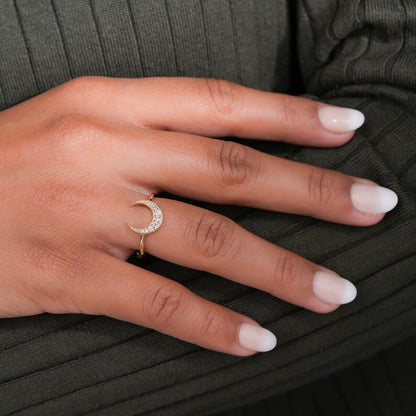 Lab Diamond Crescent Moon Ring | 14K Gold Dainty Stacking Ring