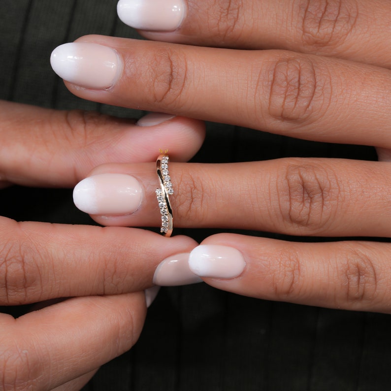 Minimalist Wave Lab Grown Diamond Ring – Dainty Stacking Wedding Band