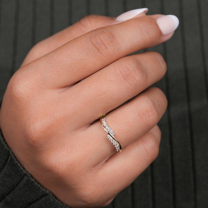 Minimalist Wave Lab Grown Diamond Ring – Dainty Stacking Wedding Band