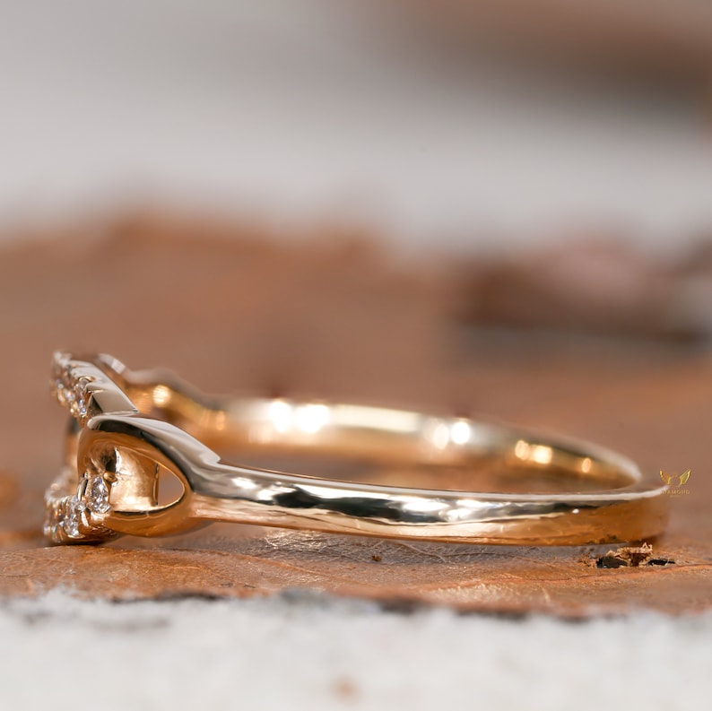 14K Gold Lab Diamond Minimalist Chain Link Ring