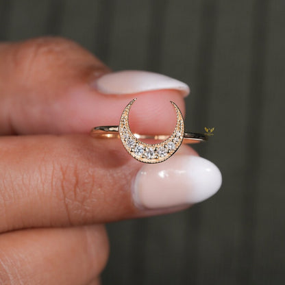 Lab Diamond Crescent Moon Ring | 14K Gold Dainty Stacking Ring
