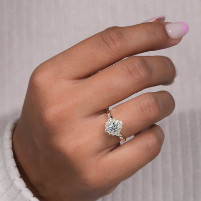 Round Lab Diamond Halo Ring 0.75CT â€“ Wedding Ring for Her