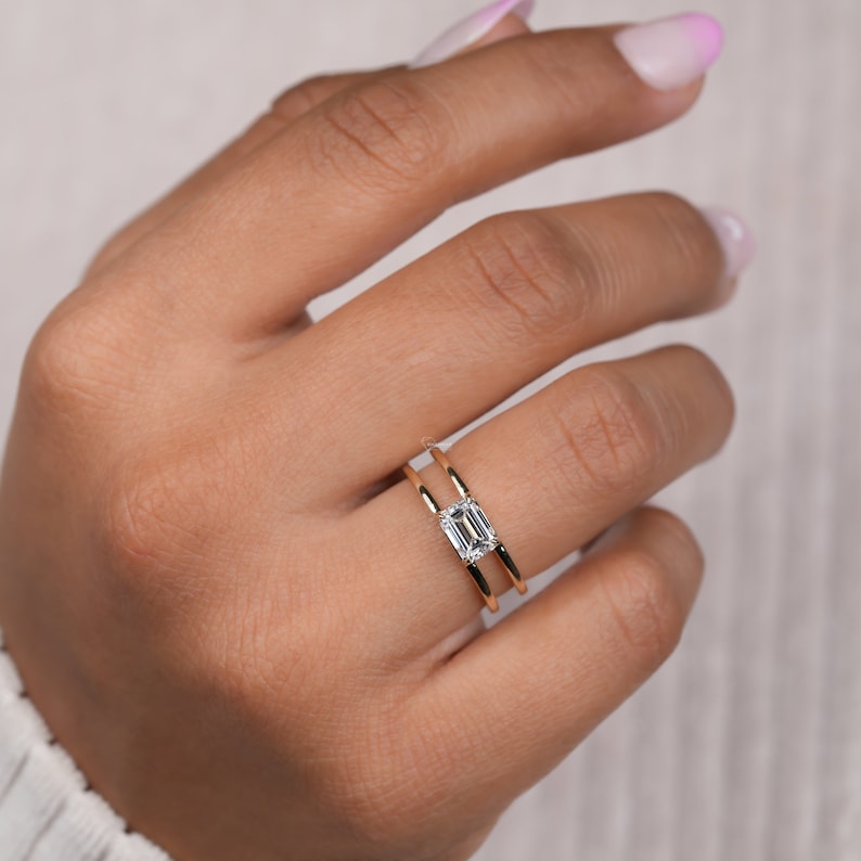 Emerald Lab Diamond East-West Split Shank Ring