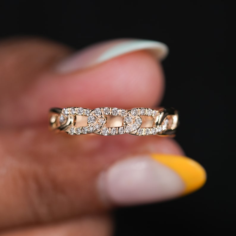 Round Lab Diamond Pave Chain Ring – 14K Gold Cuban Link Everyday Band