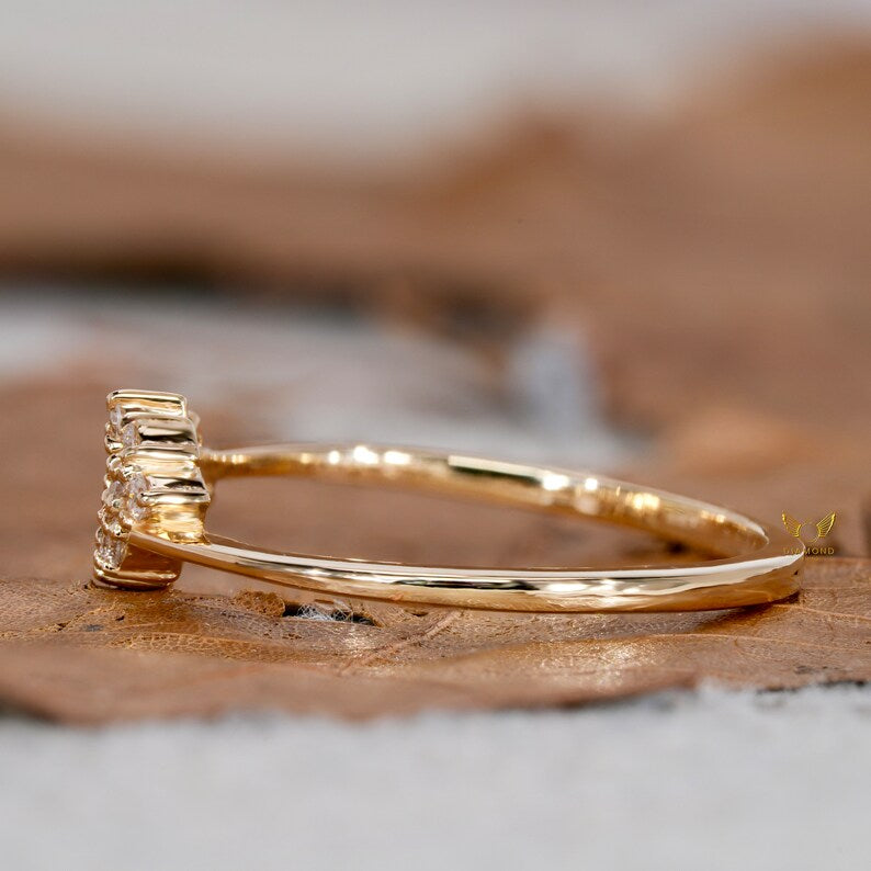 14K Gold Lab Diamond Tiny Cluster Stacking Ring