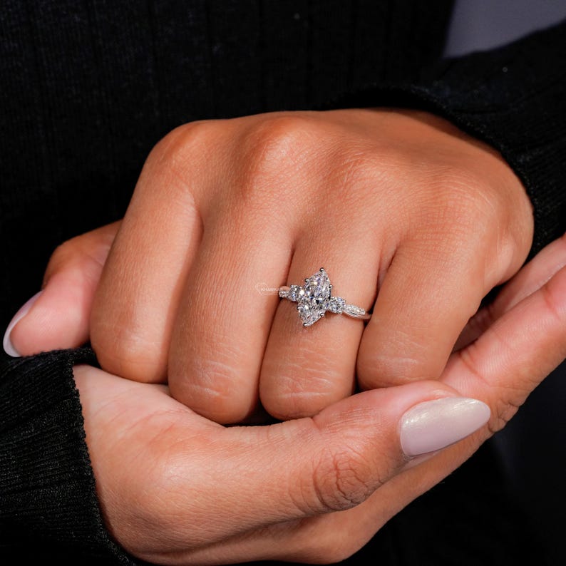 Marquise Lab Diamond Ring – 1–2 CT Twisted Three Stone Engagement ring