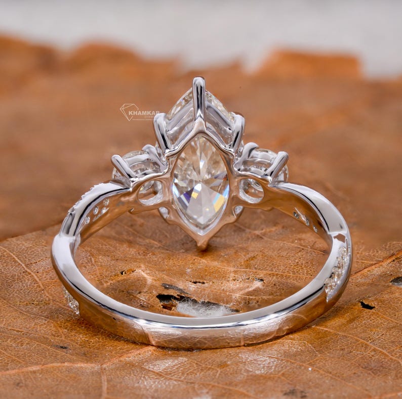 Marquise Lab Diamond Ring – 1–2 CT Twisted Three Stone Engagement ring