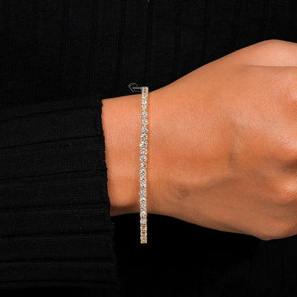 Round Cut Lab Grown Diamond Tennis Bracelet For Women