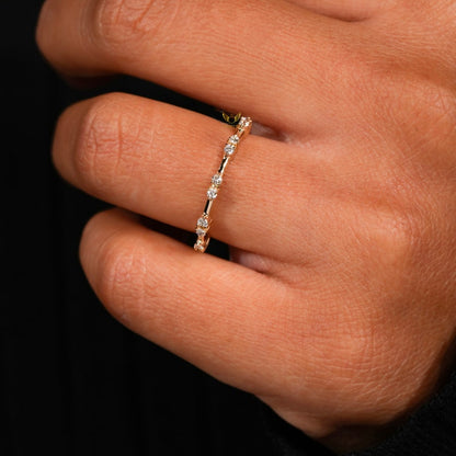 Round Lab Diamond Bubble Band – 14K Gold Stackable Ring
