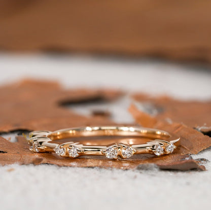 Round Lab Diamond Bubble Band – 14K Gold Stackable Ring