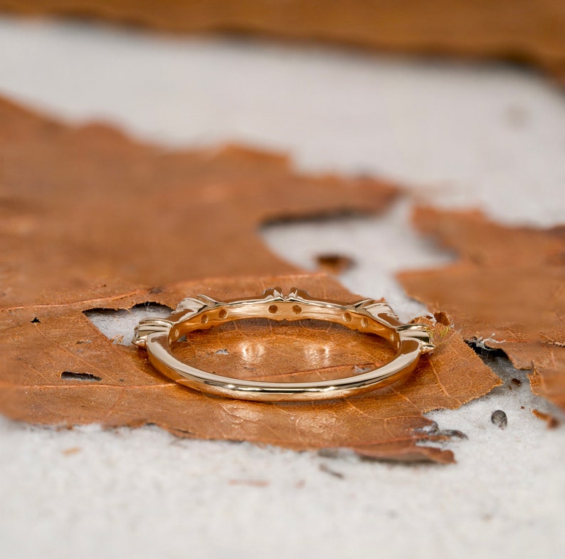 Round Lab Diamond Bubble Band – 14K Gold Stackable Ring