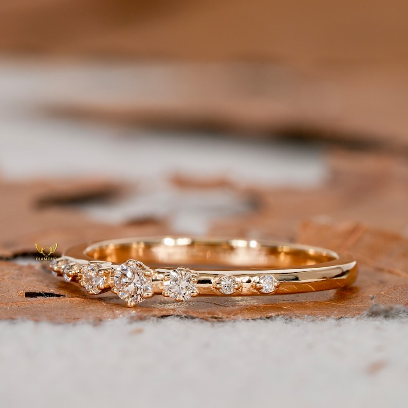 14K Gold Lab Grown Diamond 7-Stone Wedding Ring