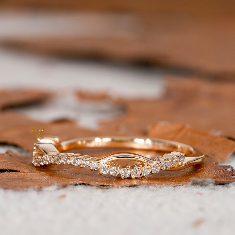 14K Gold Lab Grown Diamond Thin Wavy Stacking Ring
