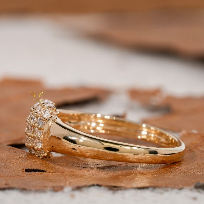 Lab Grown Diamond Signet Ring – 14K Gold Pave Minimal Ring