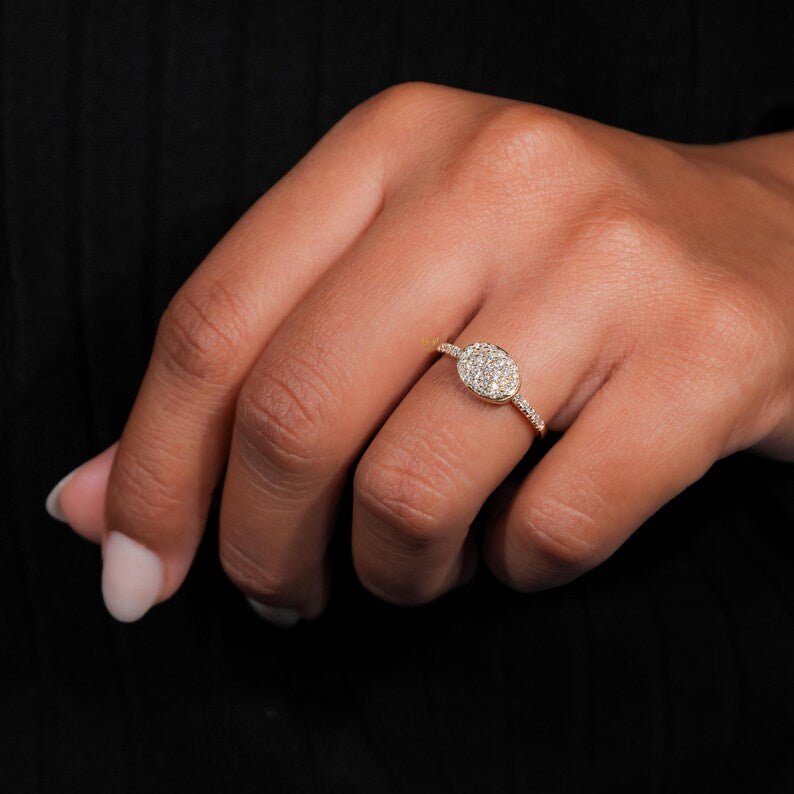 Oval Lab Grown Diamond Signet Ring in 14K Yellow Gold