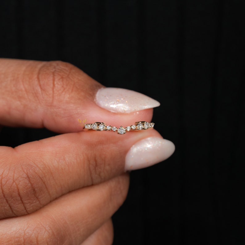 14K Gold Curved Chevron Lab Diamond Stacking Ring