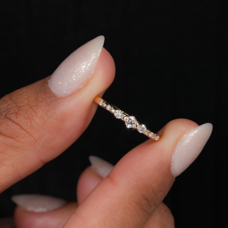 14K Gold Lab Grown Diamond 7-Stone Wedding Ring