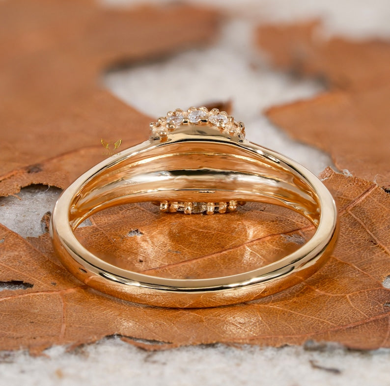 Lab Grown Diamond Signet Ring – 14K Gold Pave Minimal Ring