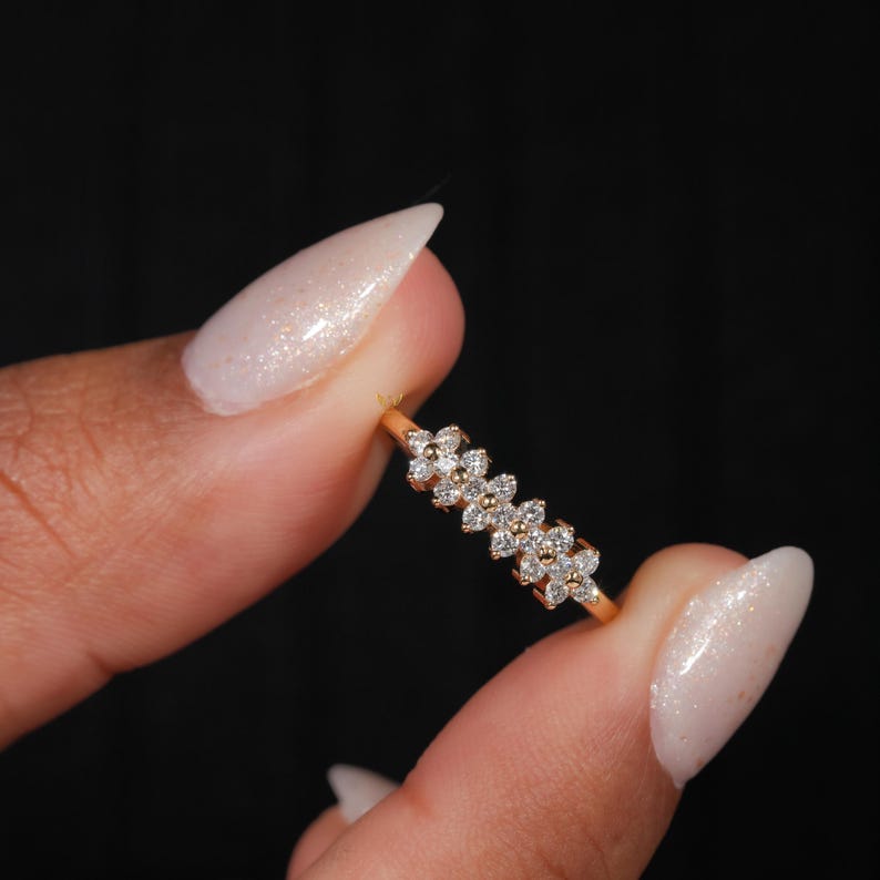 14K Solid Gold Lab Diamond Floral Band Ring
