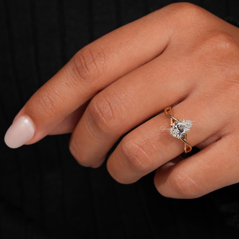 1.00CT Pear CutTwisted Lab Grown Engagement Rin