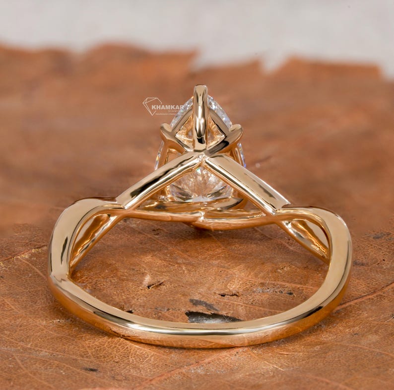 1.00CT Pear CutTwisted Lab Grown Engagement Rin